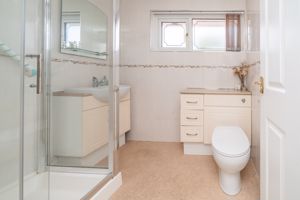 SHOWER ROOM- click for photo gallery